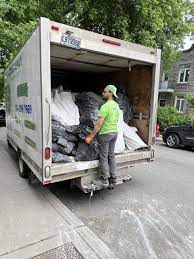 Professional Junk Removal Services in Santa Clara, OR